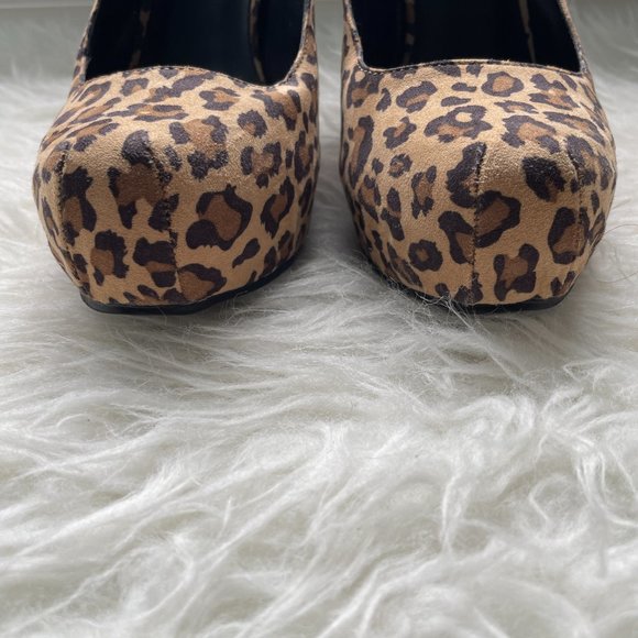KARDASHIAN KOLLECTION Cheetah Print 5" Platform Heels 75802 Size 10M Used - Picture 4 of 8